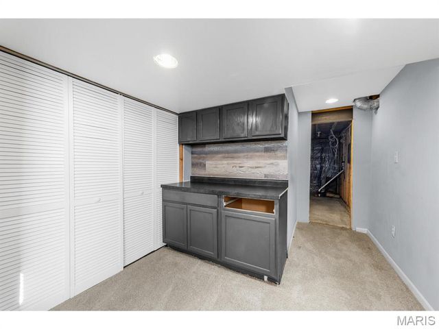 14314 Riverfront Drive, Florissant, MO 63034