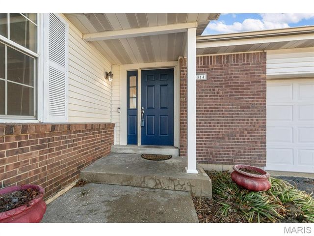 14314 Riverfront Drive, Florissant, MO 63034