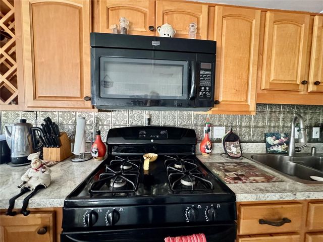 4842 BRITNI WAY 058, Zephyrhills, FL 33541