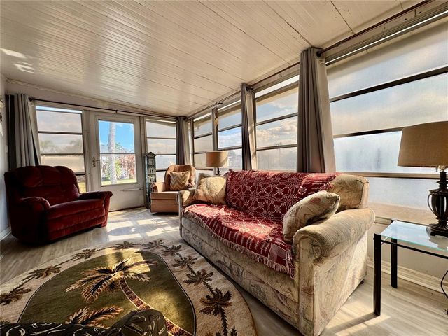 4842 BRITNI WAY 058, Zephyrhills, FL 33541