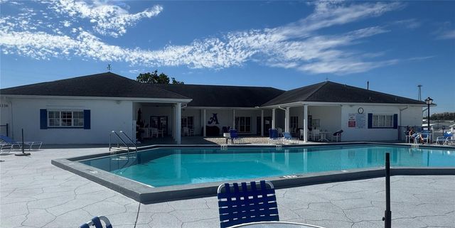 4842 BRITNI WAY 058, Zephyrhills, FL 33541