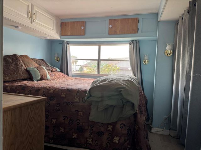 4842 BRITNI WAY 058, Zephyrhills, FL 33541