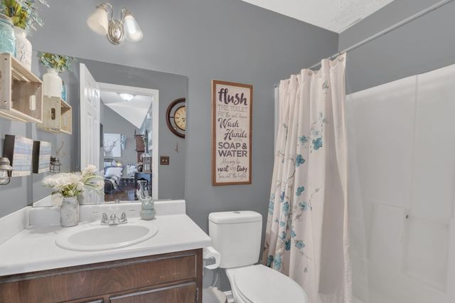 104 Riven Ct, Murfreesboro, TN 37129
