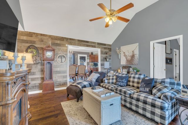 104 Riven Ct, Murfreesboro, TN 37129