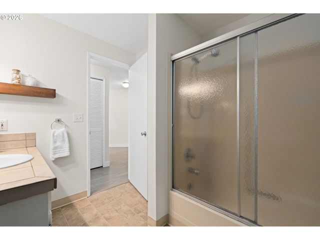 21532 Sw PEGGY Ct, Beaverton, OR 97003