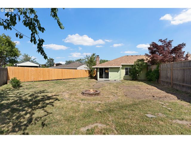 21532 Sw PEGGY Ct, Beaverton, OR 97003