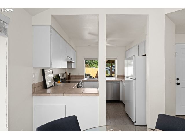21532 Sw PEGGY Ct, Beaverton, OR 97003