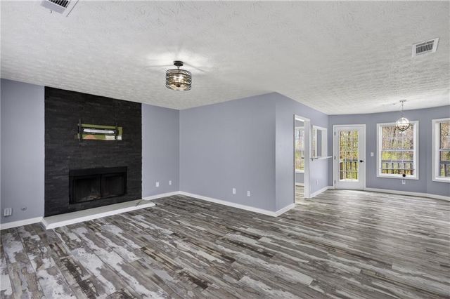 5423 Sugar Mill Drive, Flowery Branch, GA 30542