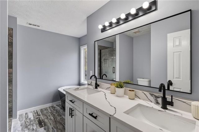 5423 Sugar Mill Drive, Flowery Branch, GA 30542