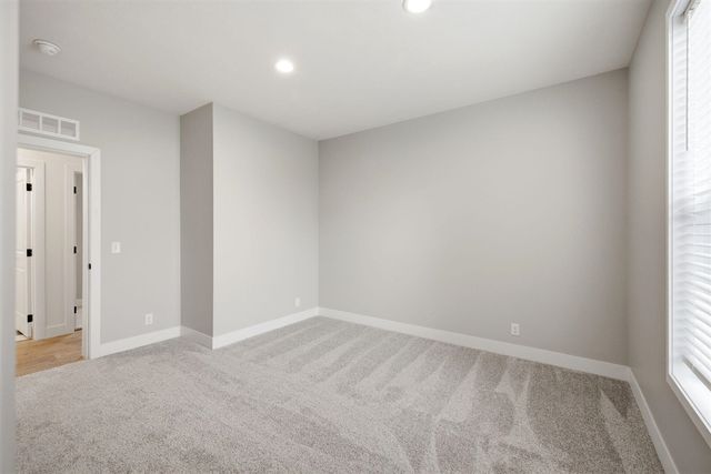 407 Sherwood Avenue, Three Oaks, MI 49128