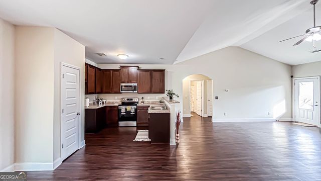 715 Sleepy Hollow, Griffin, GA 30224