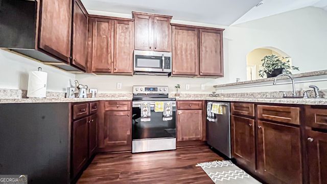 715 Sleepy Hollow, Griffin, GA 30224