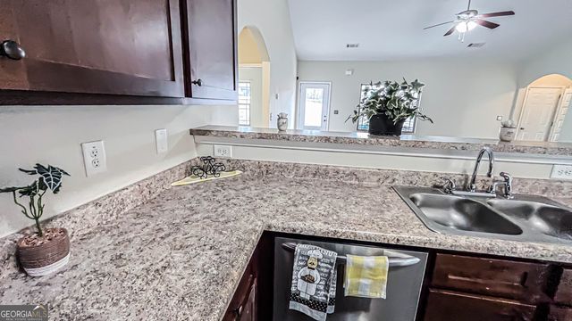 715 Sleepy Hollow, Griffin, GA 30224