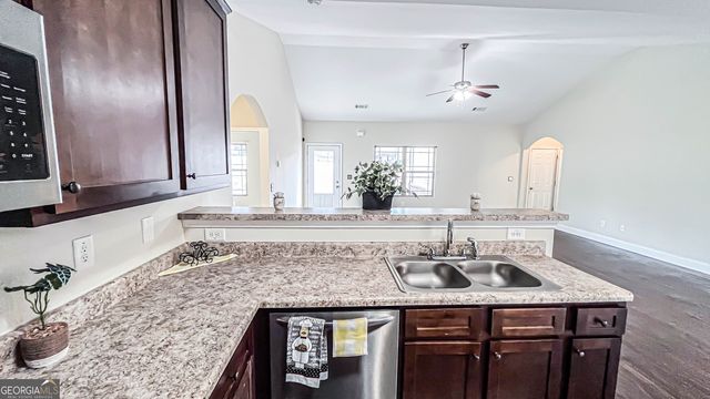 715 Sleepy Hollow, Griffin, GA 30224