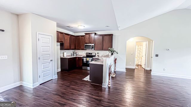 715 Sleepy Hollow, Griffin, GA 30224