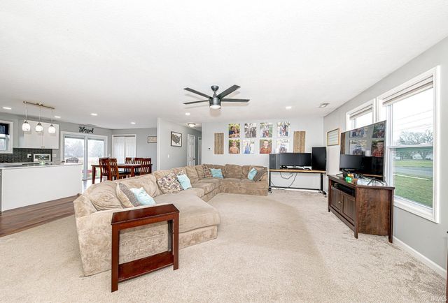 508 W 5th Avenue, Garrett, IN 46738