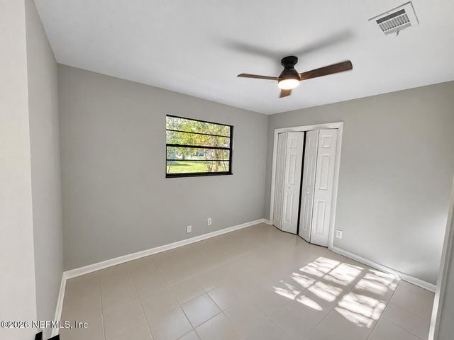 4942 SPRING GLEN Road, Jacksonville, FL 32207