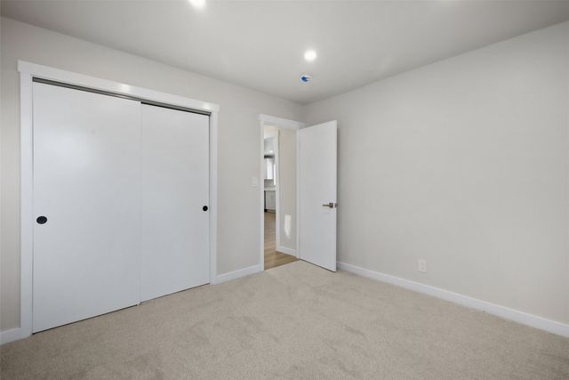 13307 35th Avenue S, Tukwila, WA 98168