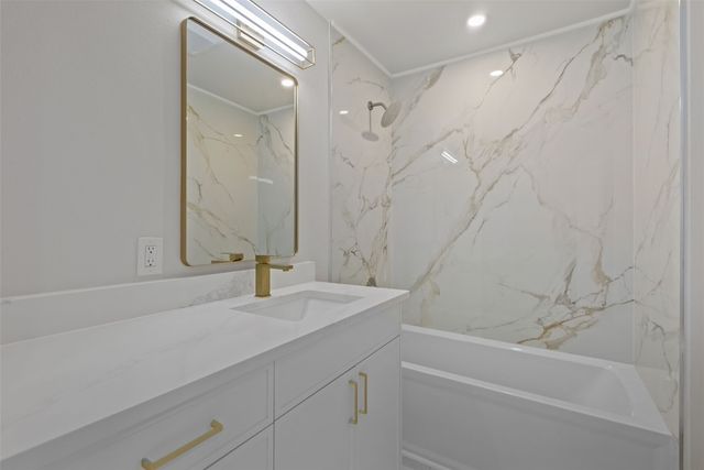 13307 35th Avenue S, Tukwila, WA 98168