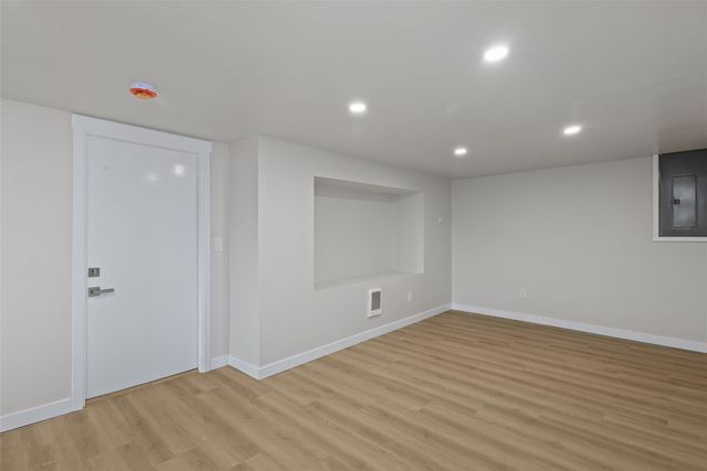 13307 35th Avenue S, Tukwila, WA 98168