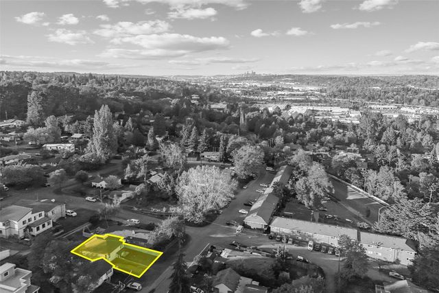 13307 35th Avenue S, Tukwila, WA 98168
