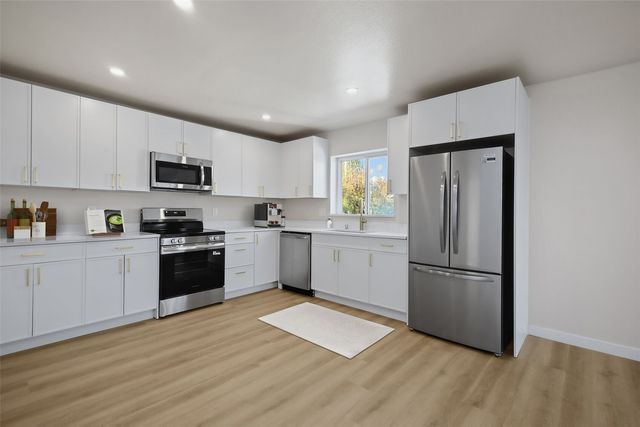 13307 35th Avenue S, Tukwila, WA 98168