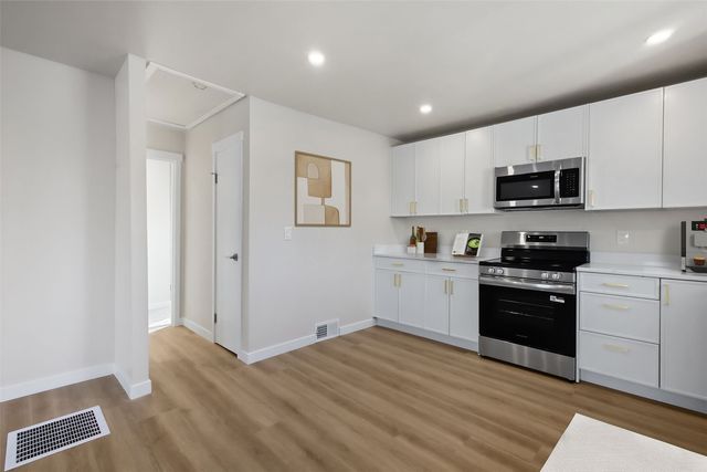 13307 35th Avenue S, Tukwila, WA 98168