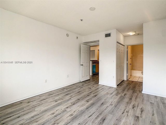 2080 W Preserve Way 303, Miramar, FL 33025