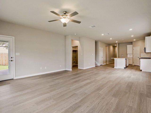 108 Pico ST, Hutto, TX 78634