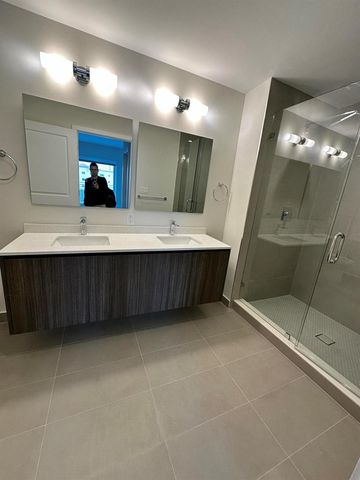 1938 Jackson Street, Hollywood, FL 33020