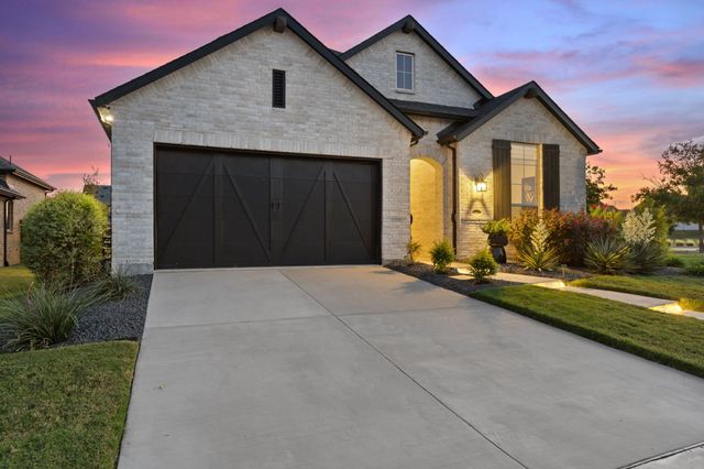 1725 Mcdougall Creek, Van Alstyne, TX 75495