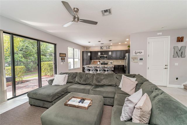 20938 NW 1st Street, Pembroke Pines, FL 33029