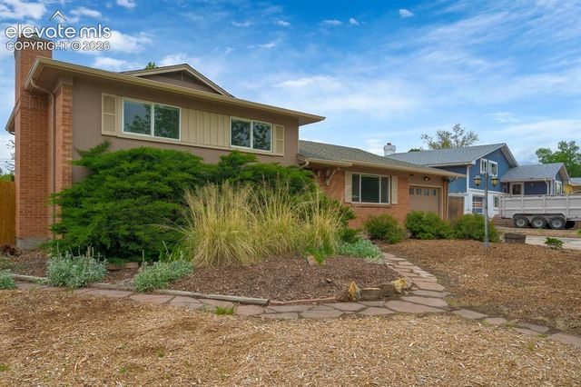 833 Dirksland Street, Colorado Springs, CO 80907