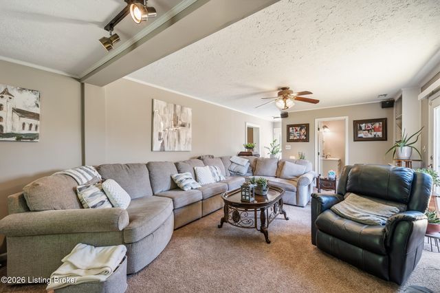 3001 S Highway 53, La Grange, KY 40031