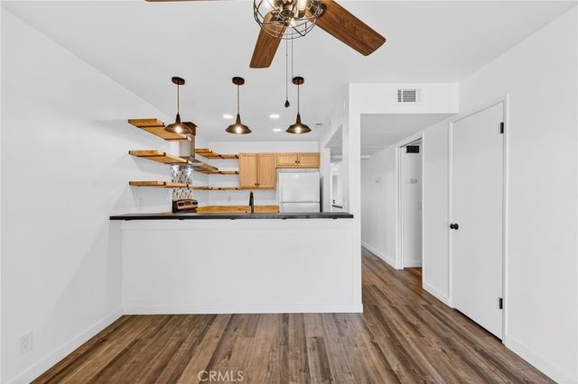 959 W Pine 33, Upland, CA 91786