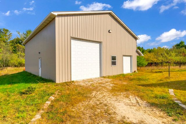 6136 Burns Line Road, Worth Twp, MI 48422