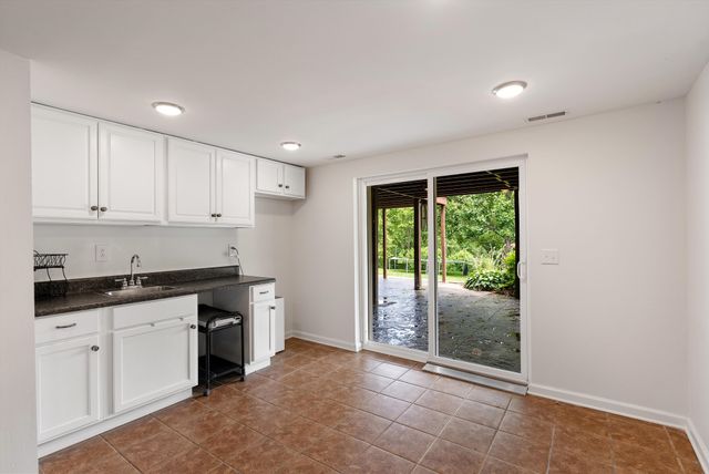 7368 Coldwater Rd, Fairview, TN 37062