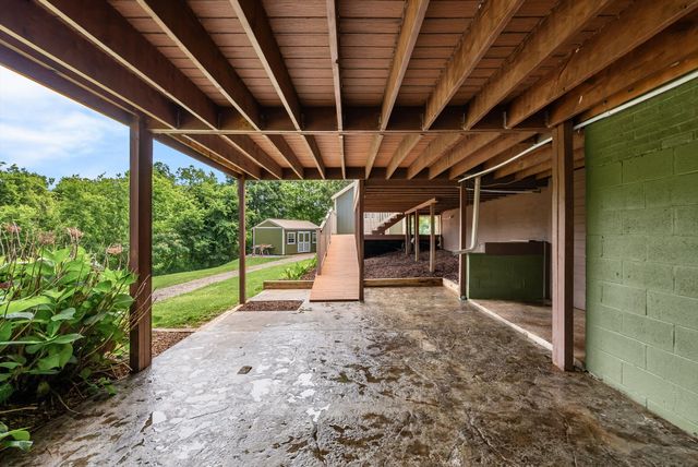 7368 Coldwater Rd, Fairview, TN 37062