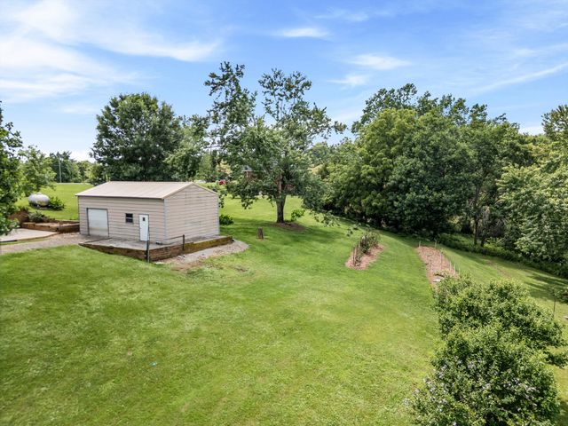 7368 Coldwater Rd, Fairview, TN 37062