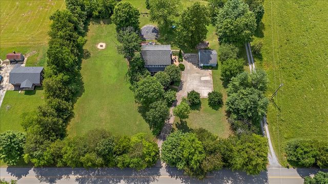 3228 E Compton Rd, Murfreesboro, TN 37130