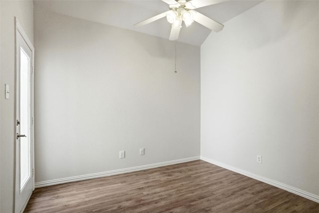 2433 Folkstone Way, Bedford, TX 76021