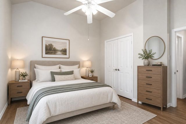 2433 Folkstone Way, Bedford, TX 76021