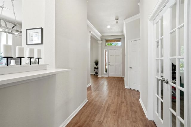 2433 Folkstone Way, Bedford, TX 76021
