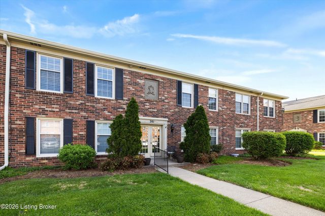 201 Ramsgate Gardens Ct APT 104, Louisville, KY 40207