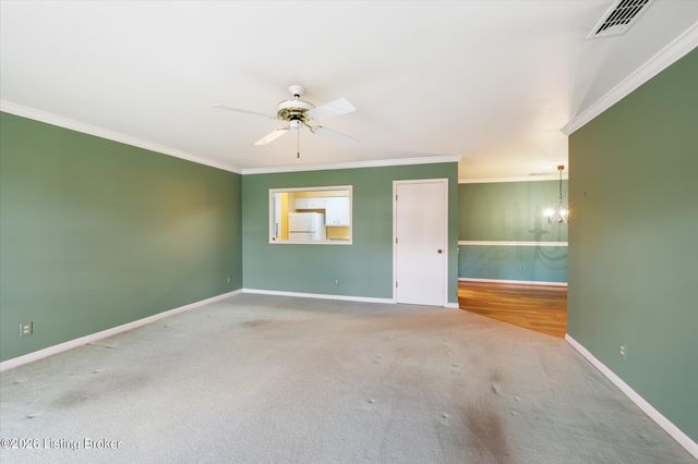 201 Ramsgate Gardens Ct APT 104, Louisville, KY 40207