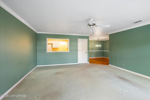 201 Ramsgate Gardens Ct APT 104, Louisville, KY 40207