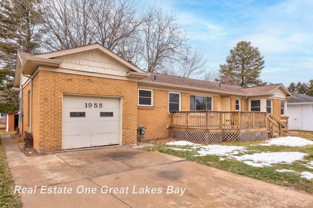 1955 Fairfield Street, Saginaw, MI 48602
