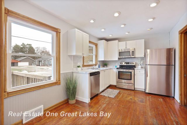 1955 Fairfield Street, Saginaw, MI 48602