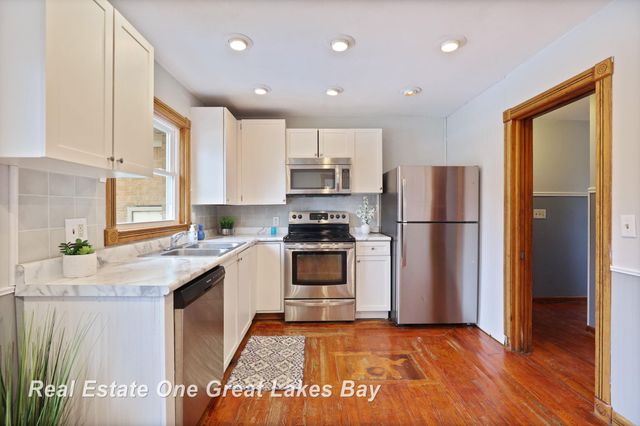 1955 Fairfield Street, Saginaw, MI 48602