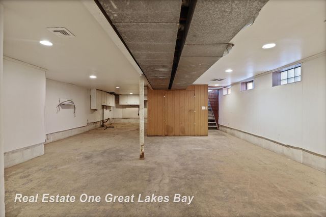 1955 Fairfield Street, Saginaw, MI 48602